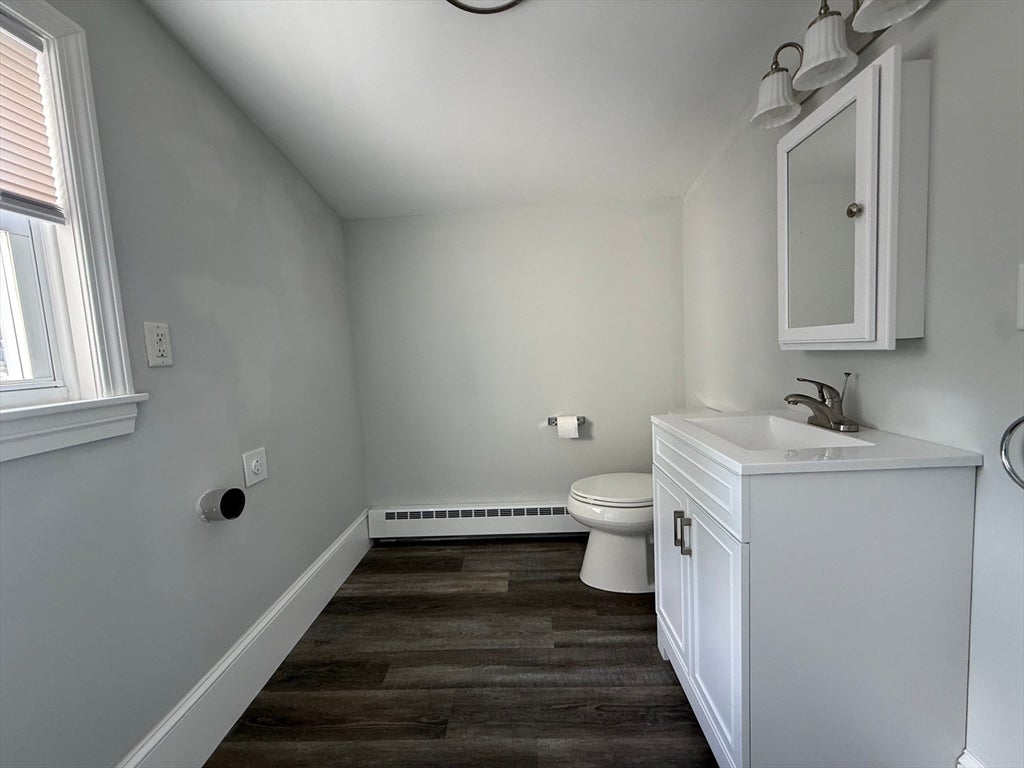 222 Neck St, Weymouth, MA, 222 Neck St, Weymouth, MA Photo #6