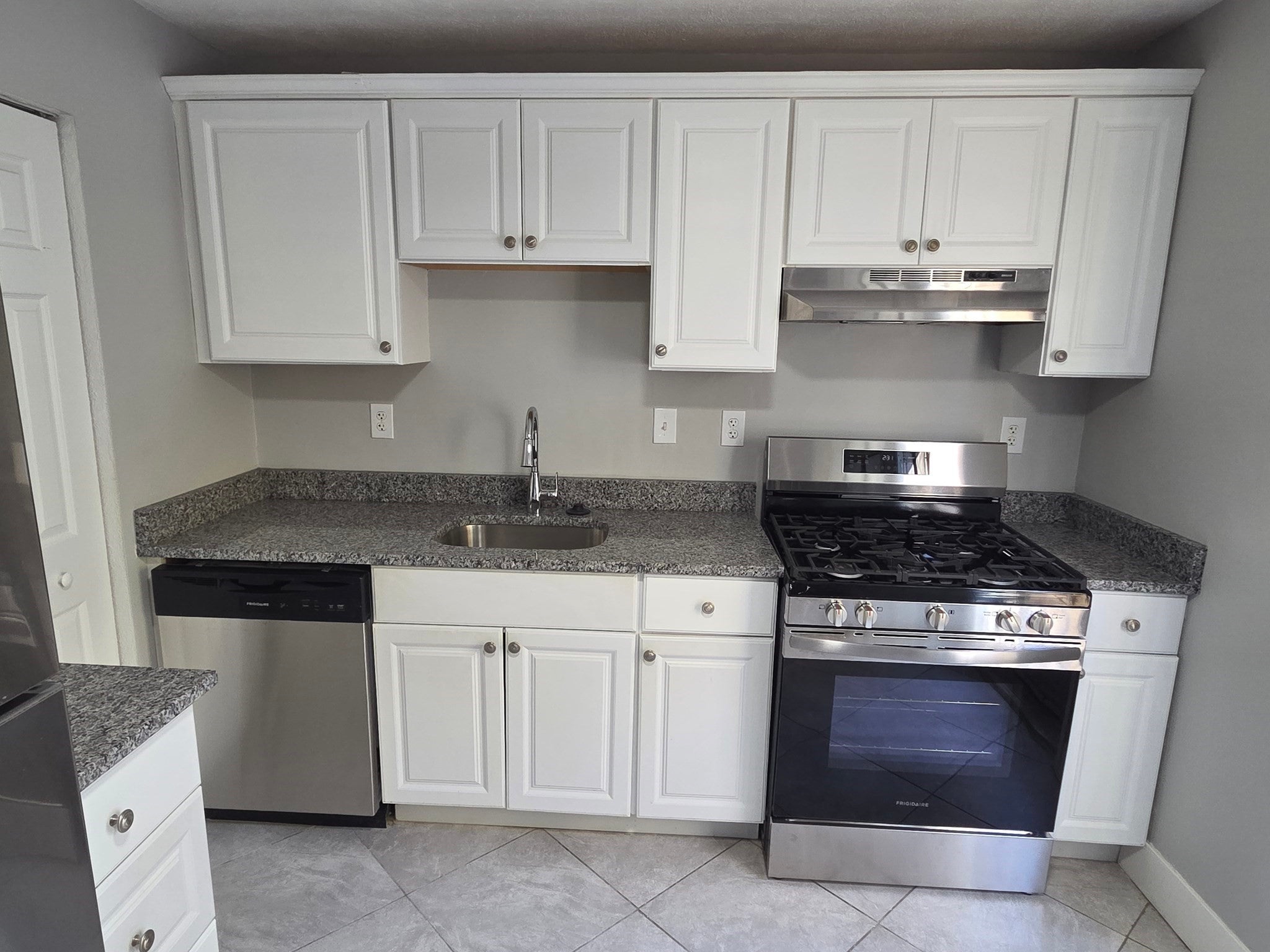 174 Pine Street #22, Holbrook, MA, 174 Pine Street #22, Holbrook, MA Photo #2