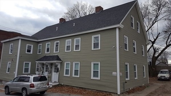 Click for 75 Livingston Street #B, Lowell, MA slideshow