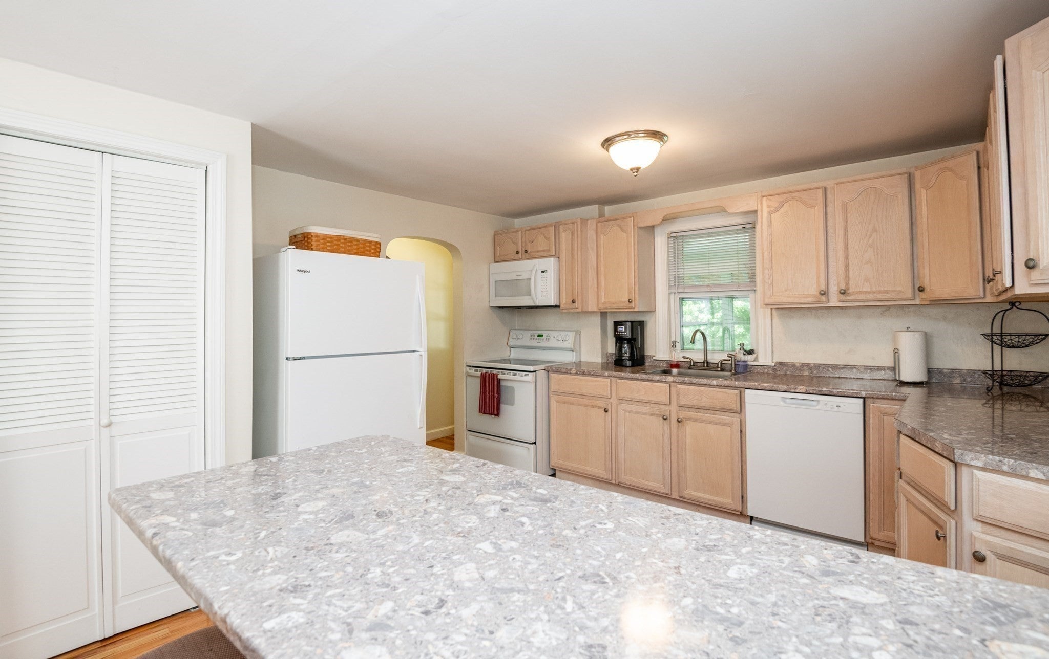 31 Eustis St, Saugus, MA, 31 Eustis St, Saugus, MA Photo #15