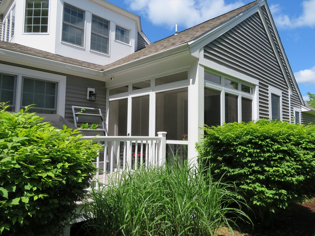 73 Hidden Bay Dr 73
