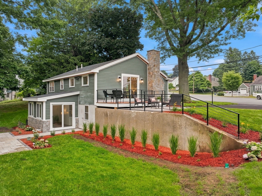 12 Burley Farm Rd