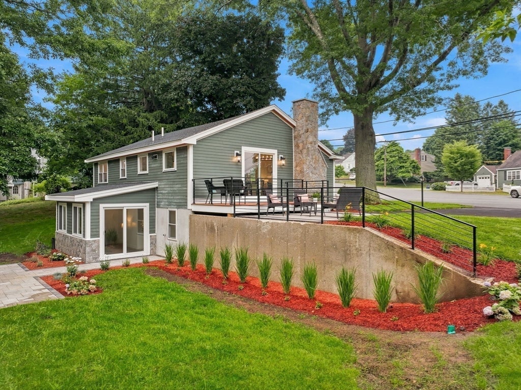 12 Burley Farm Rd