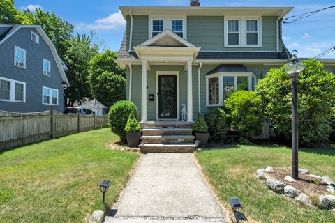 184 William Street 1 Stoneham MA 02180