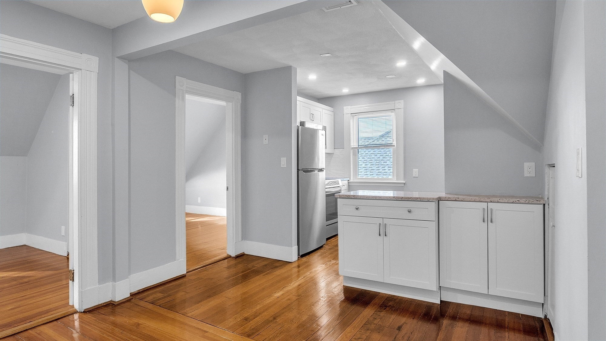 90 Cypress St #2, Watertown, MA Photo #6