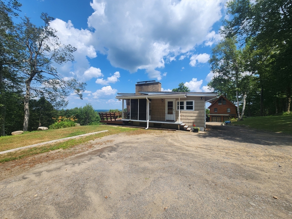 36 Johnson Avenue 36