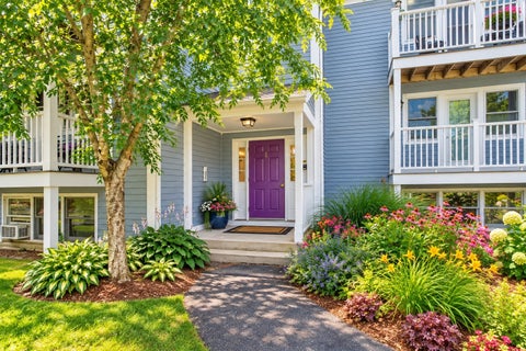 Photo of 44 Evergreen Rd #202, Northampton, MA 01053 (MLS # 73572329)