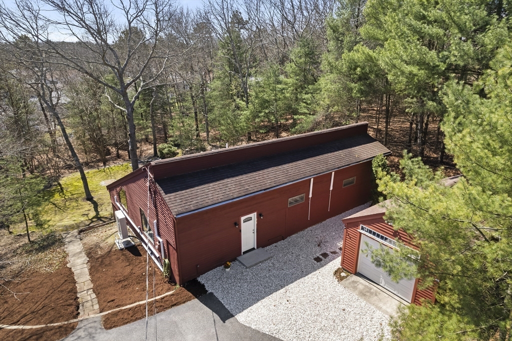 92 Carver Rd