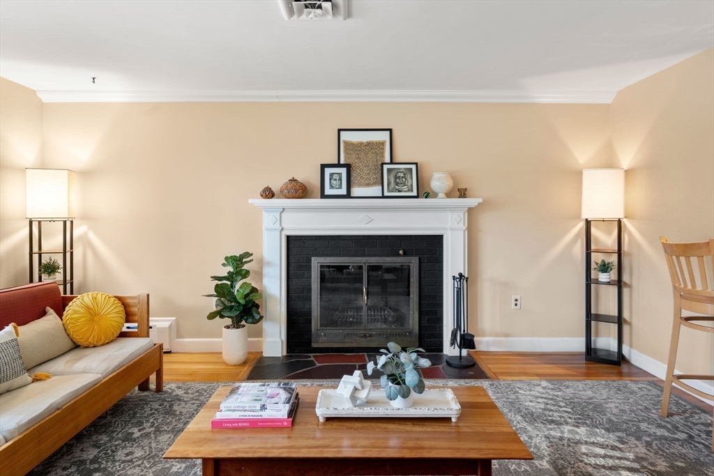 19 Bosworth Rd