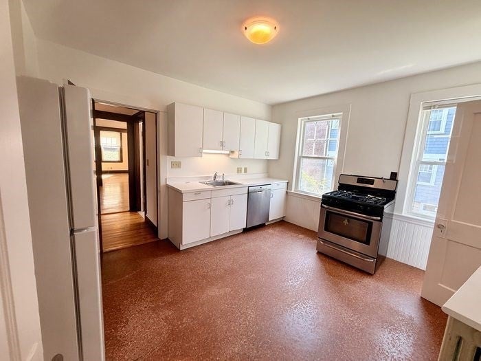 92 Oak Ave #1, Belmont, MA, 92 Oak Ave #1, Belmont, MA Photo #8