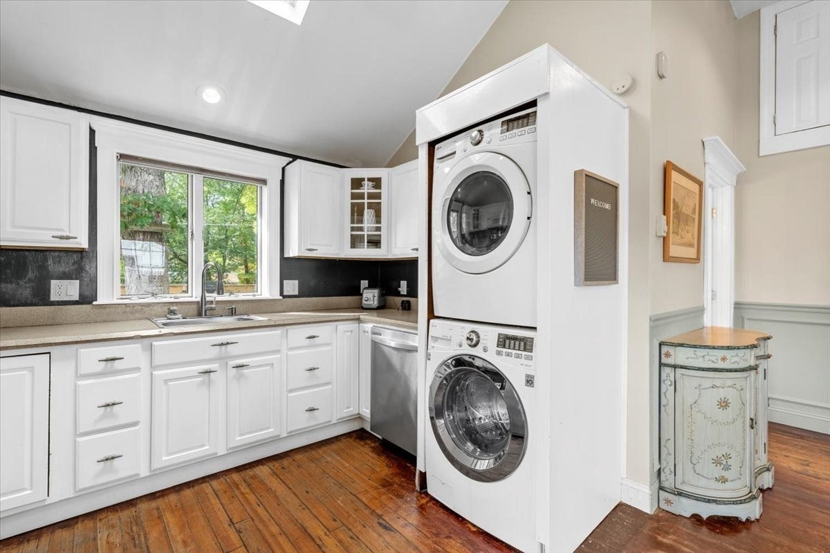 14 Sullivan Ave, Plymouth, MA Photo #10