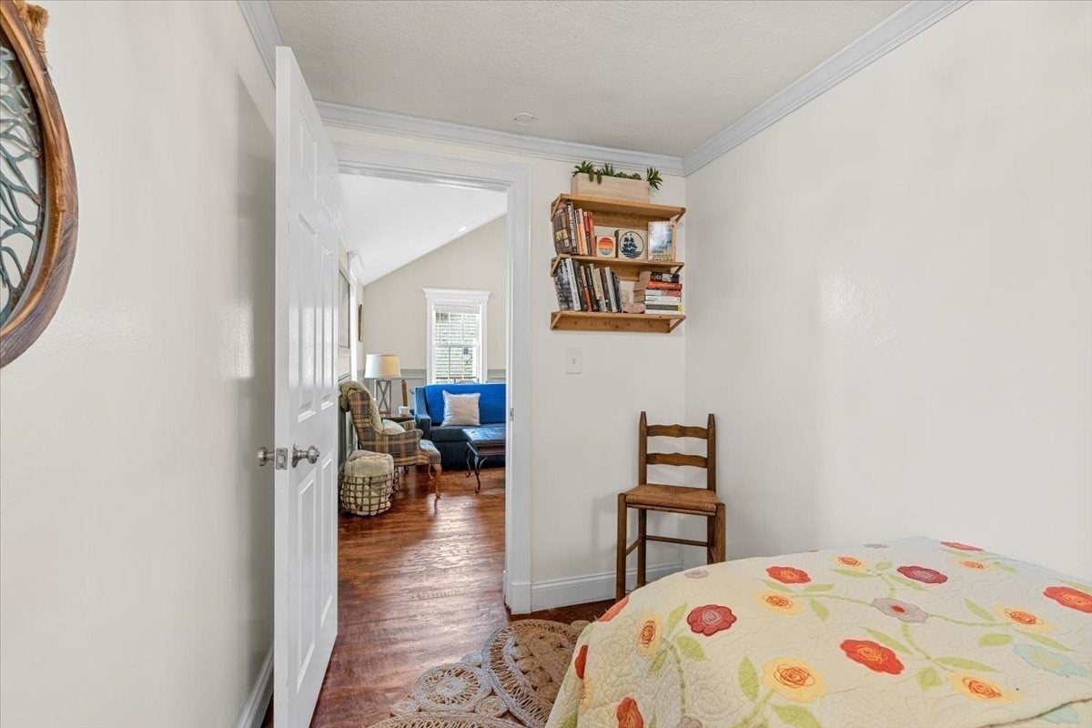 14 Sullivan Ave, Plymouth, MA Photo #13