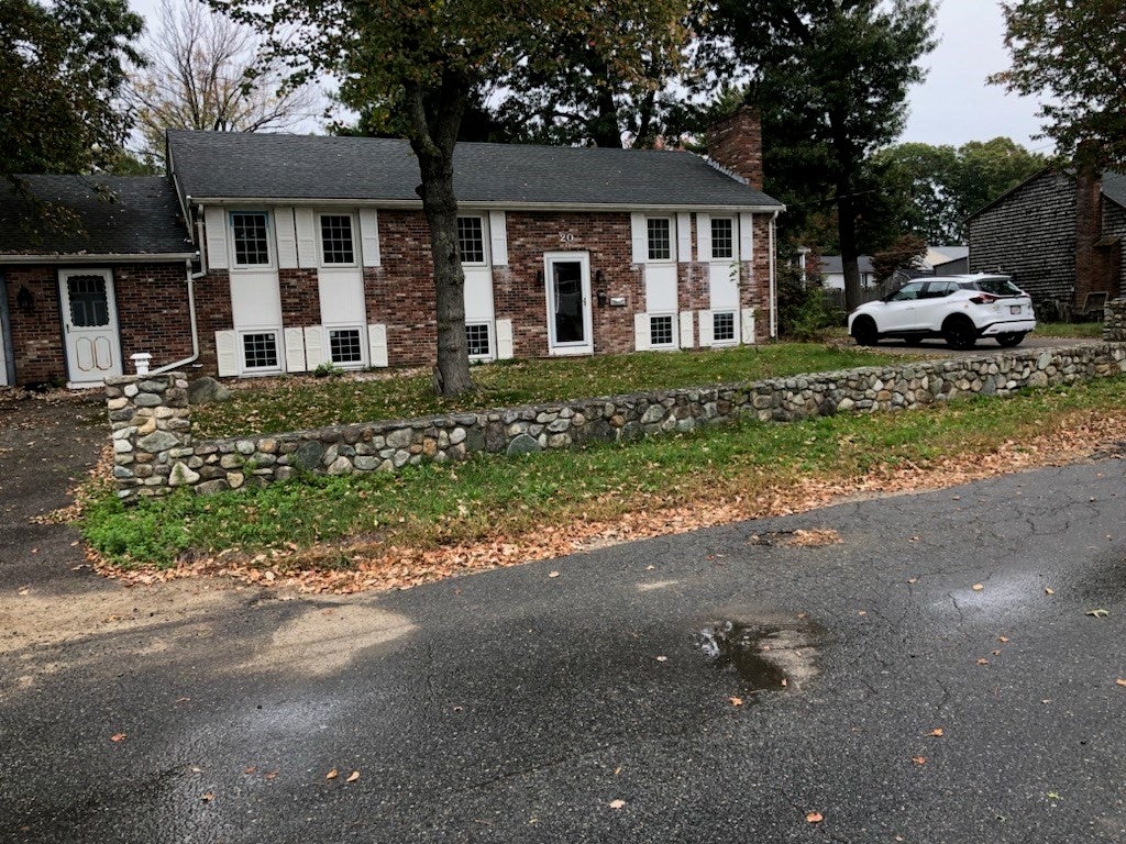 20 Brentwood Ave #2, Brockton, MA Photo #1