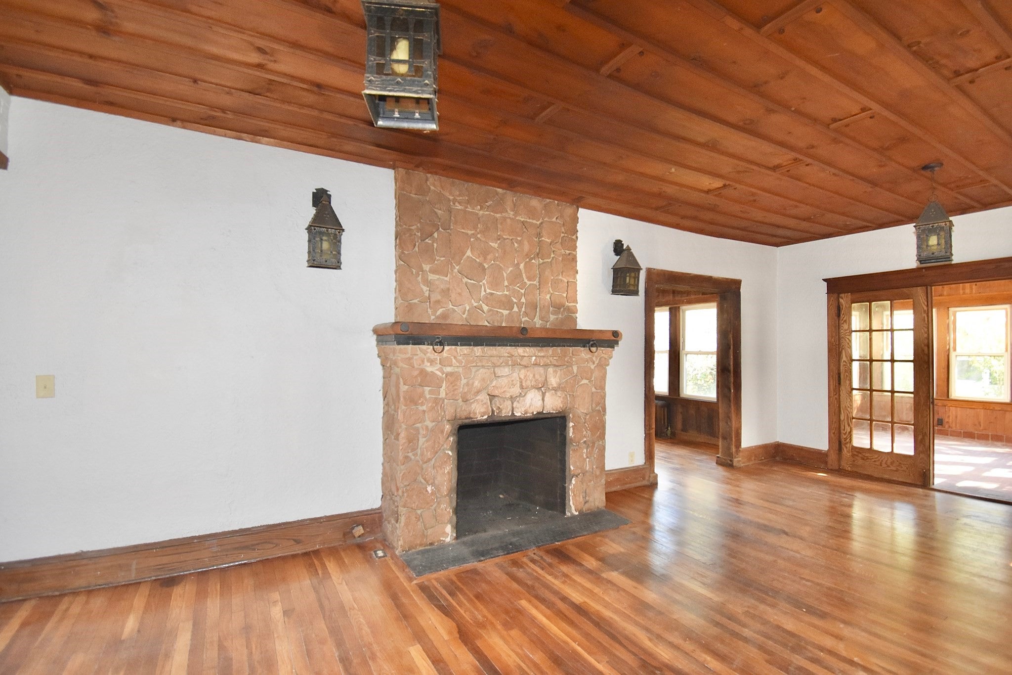 60 Worthy Ave, West Springfield, MA Photo #16