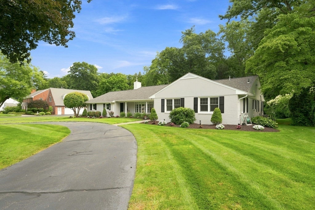 131 Prynnwood Rd, Longmeadow, MA, 131 Prynnwood Rd, Longmeadow, MA Photo #2