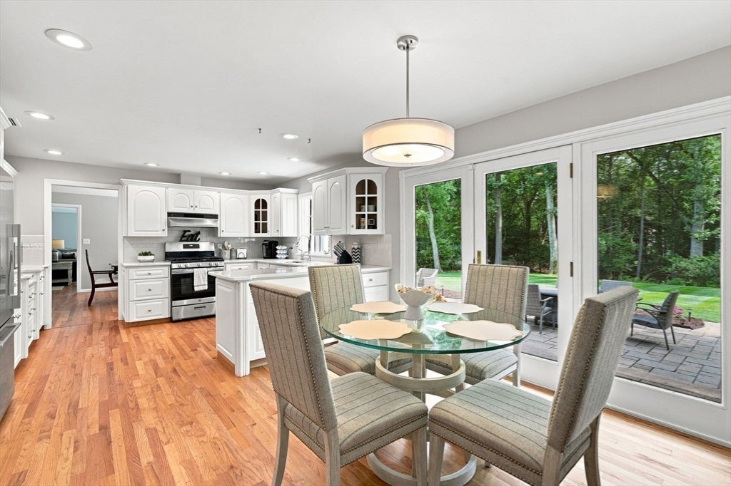 131 Prynnwood Rd, Longmeadow, MA, 131 Prynnwood Rd, Longmeadow, MA Photo #9