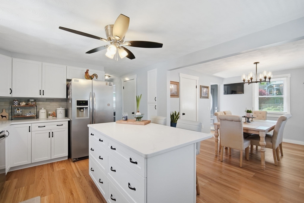 22 Coronet Cir