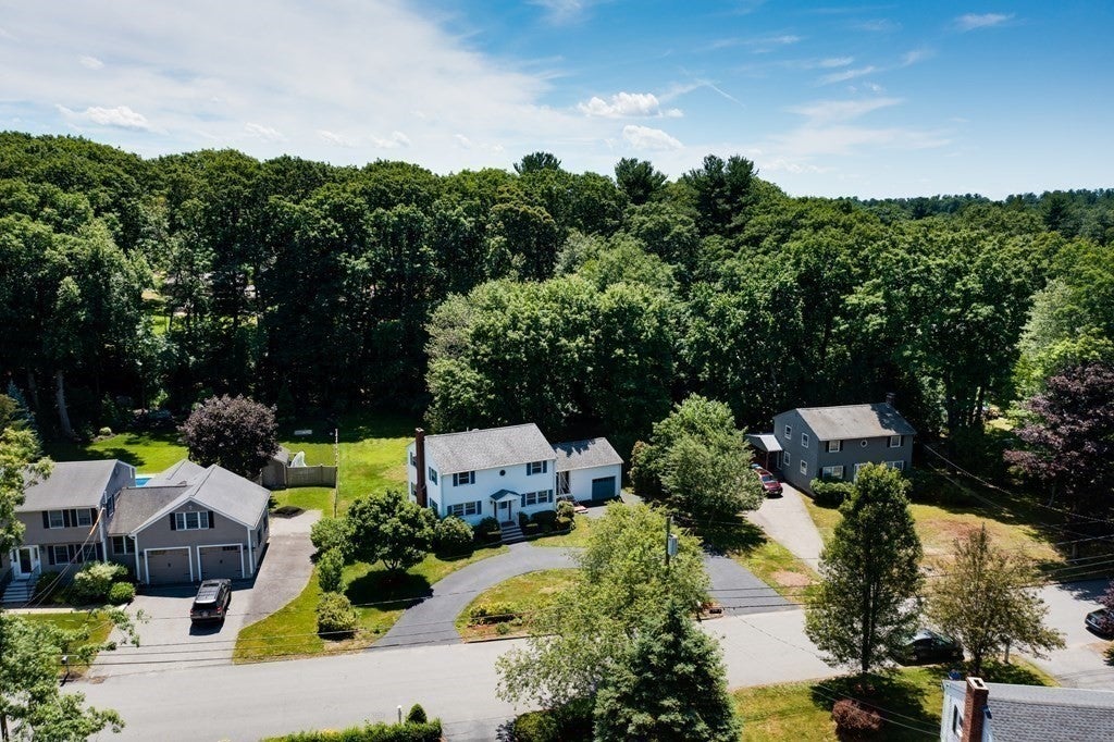 16 Phillip Ave, Burlington, MA, 16 Phillip Ave, Burlington, MA Photo #2