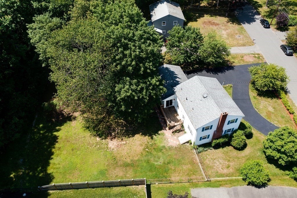 16 Phillip Ave, Burlington, MA, 16 Phillip Ave, Burlington, MA Photo #5