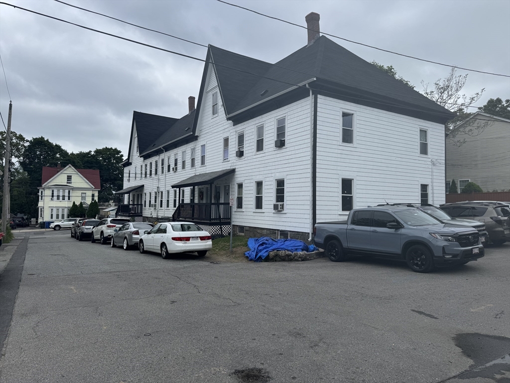 2-14 Lansdowne Ct