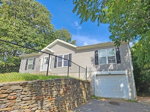 28 Brooks St Worcester MA 01606