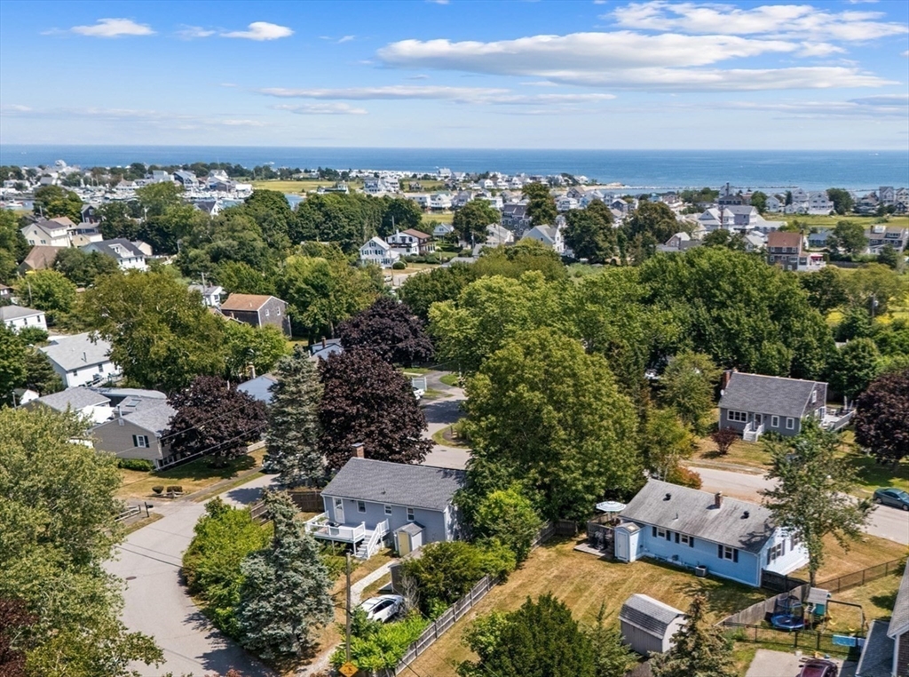 131 Genevieve Ln