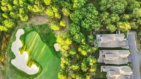 48 Briarwood Plymouth MA 02360