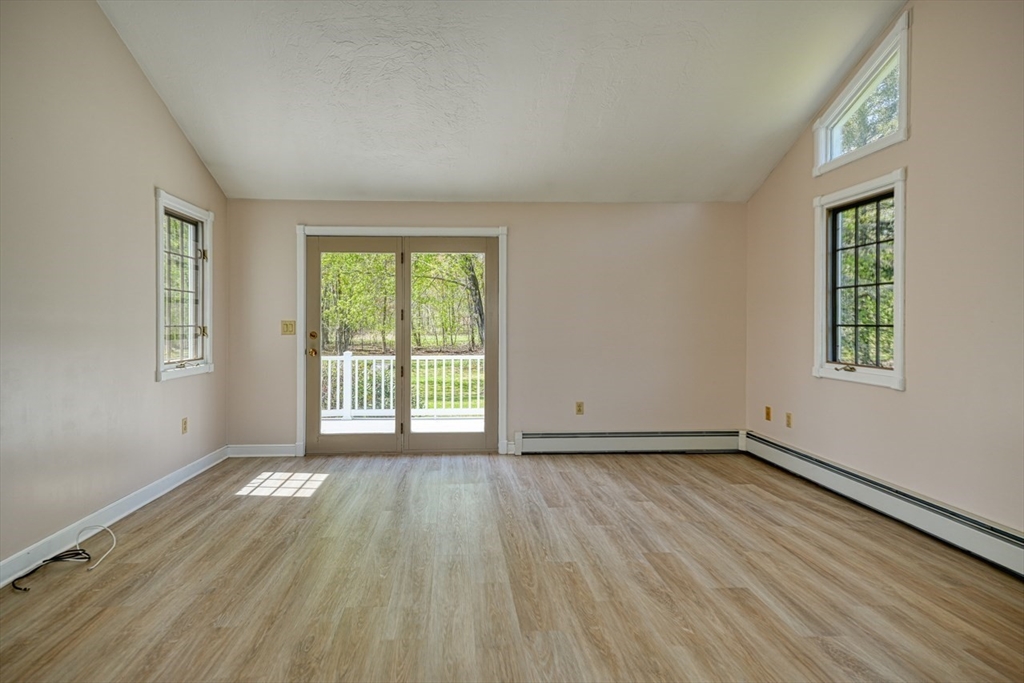 38 Turner Rd