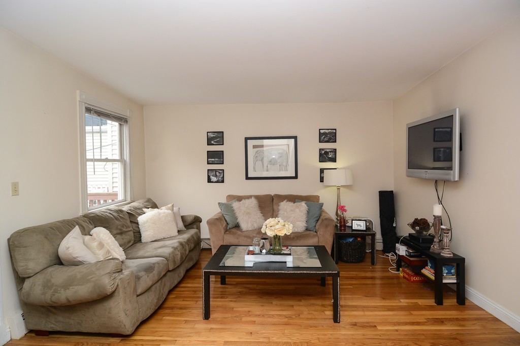 546 East 8th Street #2, Boston, MA, 546 East 8th Street #2, Boston, MA Photo #4