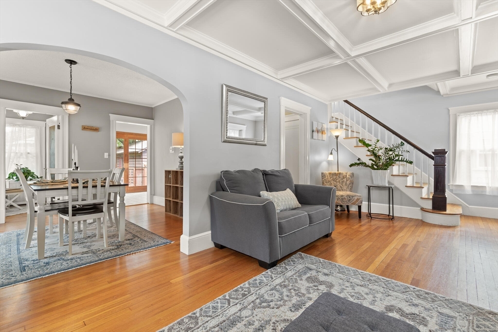 18 Fairmount Ave