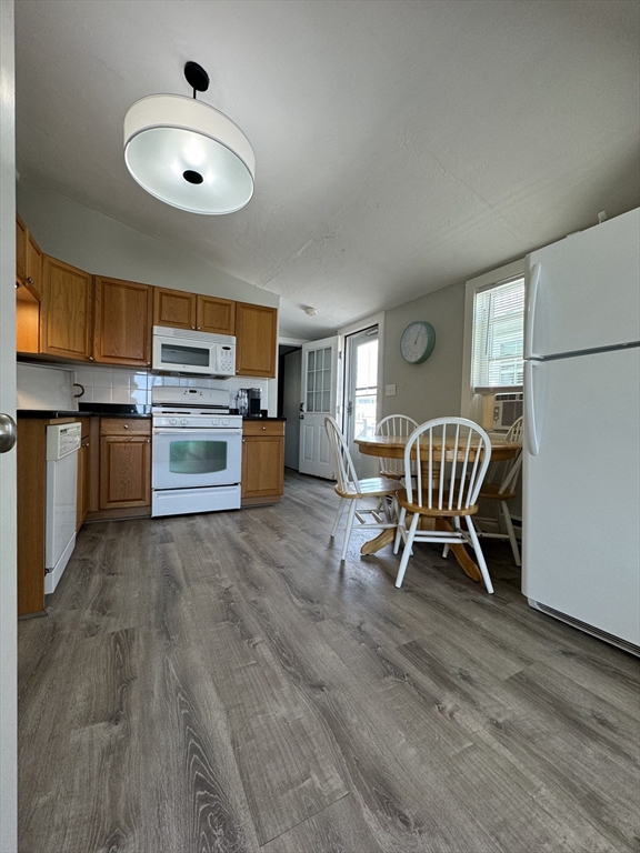 47 Ocean Rd N B