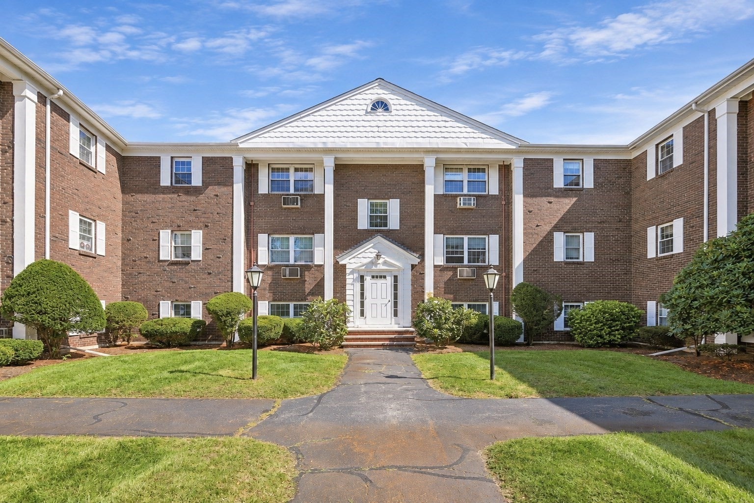 132 Parker St #H6, Acton, MA, 132 Parker St #H6, Acton, MA Photo #1