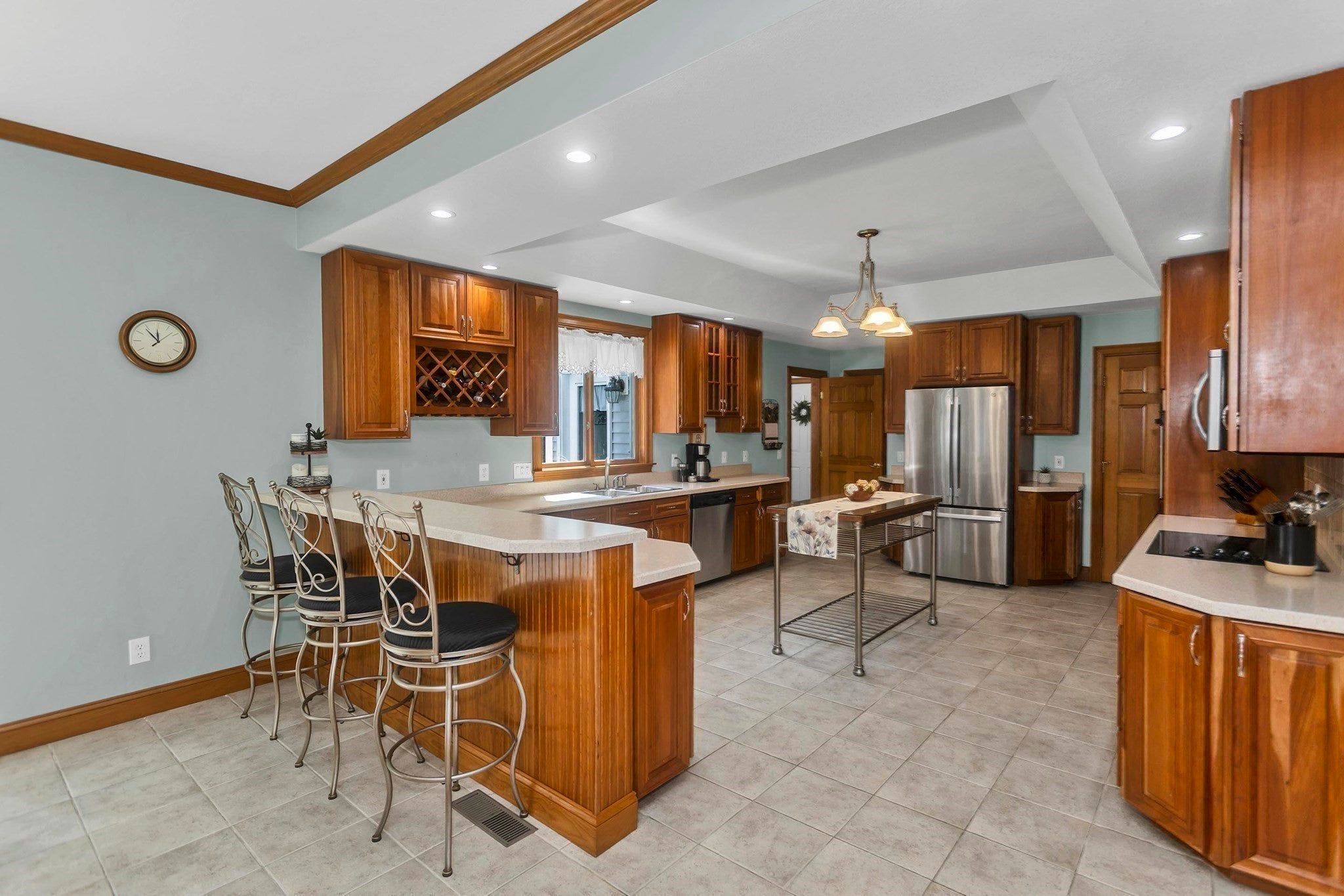 27 Landing Dr, Chicopee, MA Photo #14