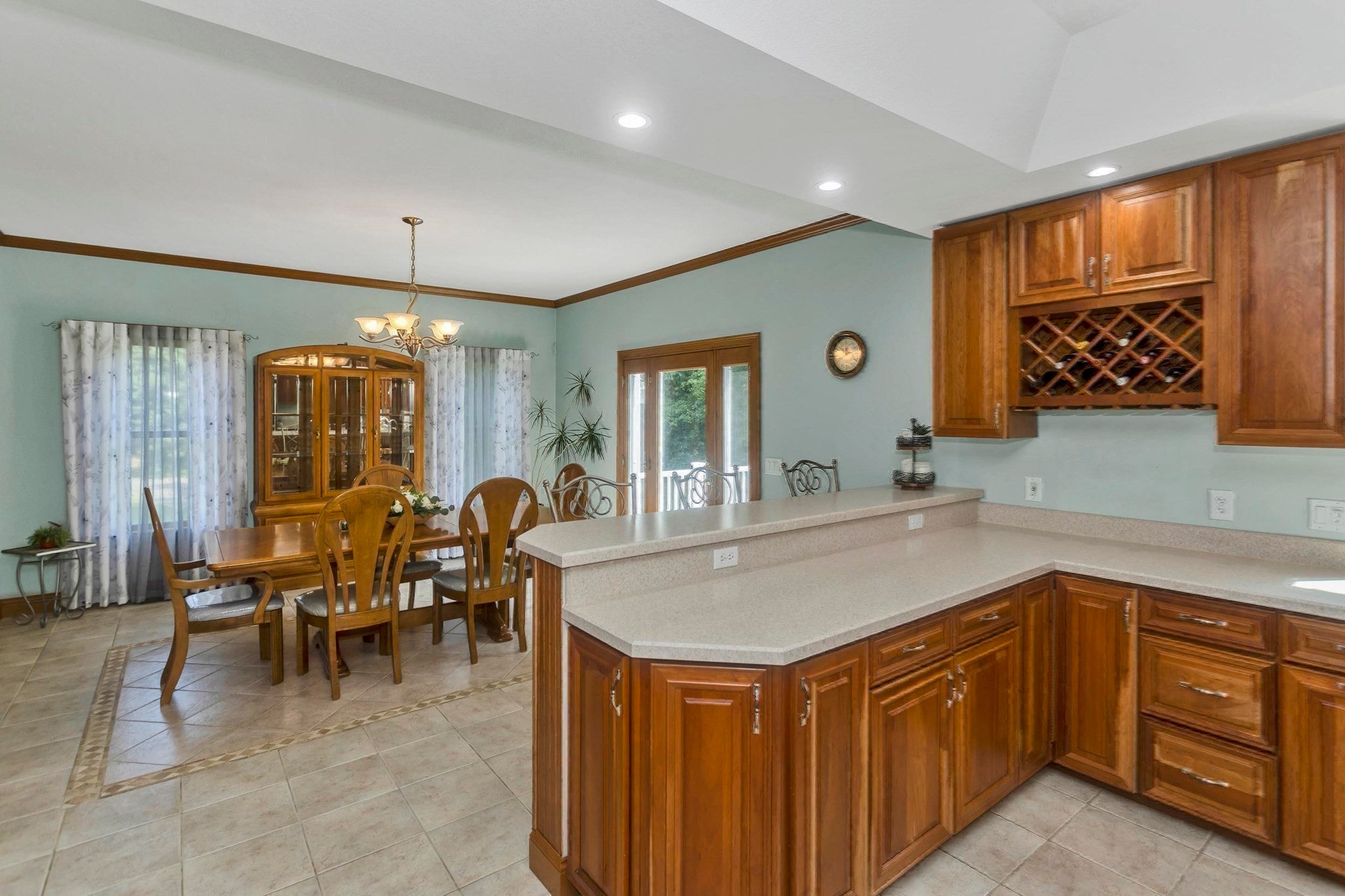 27 Landing Dr, Chicopee, MA Photo #33