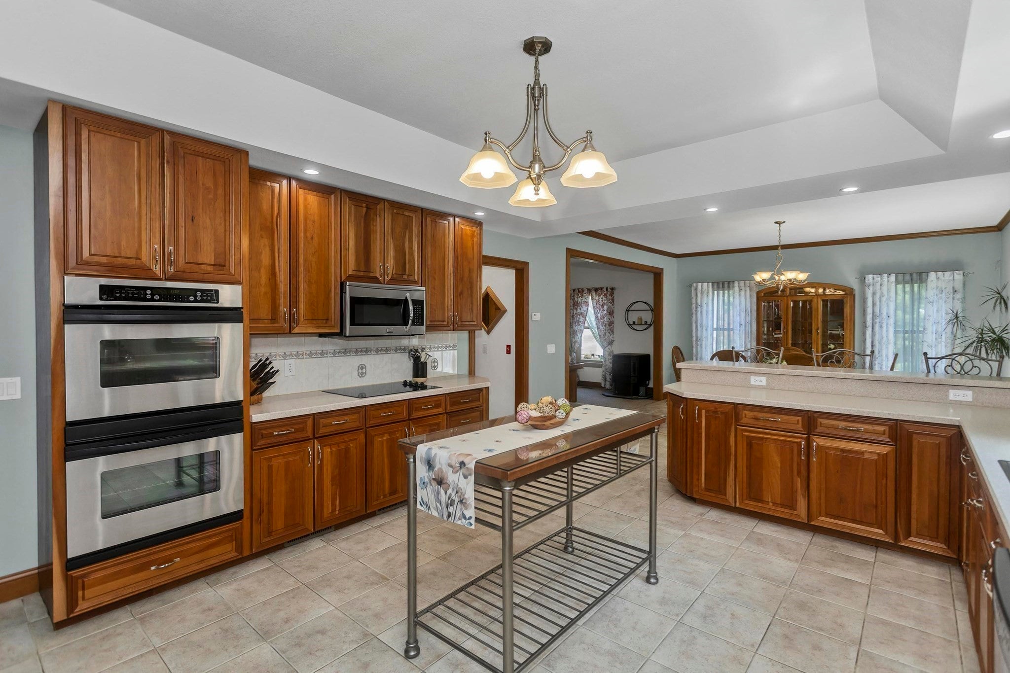 27 Landing Dr