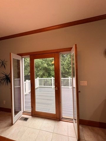 27 Landing Dr, Chicopee, MA Photo #40