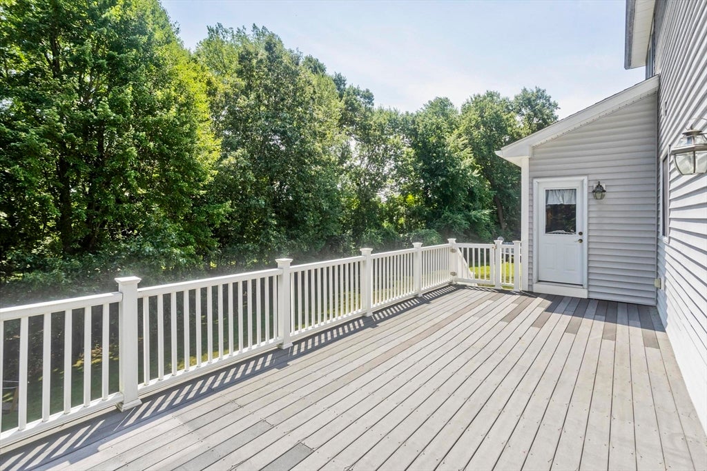 27 Landing Dr, Chicopee, MA, 27 Landing Dr, Chicopee, MA Photo #39