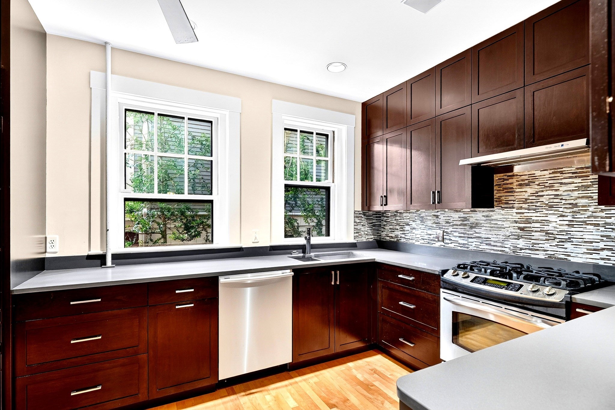 31 Linnaean St #2, Cambridge, MA, 31 Linnaean St #2, Cambridge, MA Photo #26