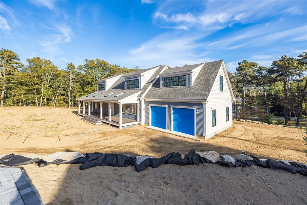 Harwich, Massachusetts 02645, United States, 4 Bedrooms Bedrooms, ,4 BathroomsBathrooms,Residential,Active,235666