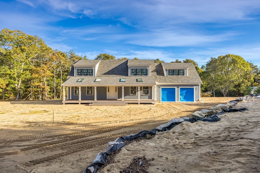 Harwich, Massachusetts 02645, United States, 4 Bedrooms Bedrooms, ,4 BathroomsBathrooms,Residential,Active,235666