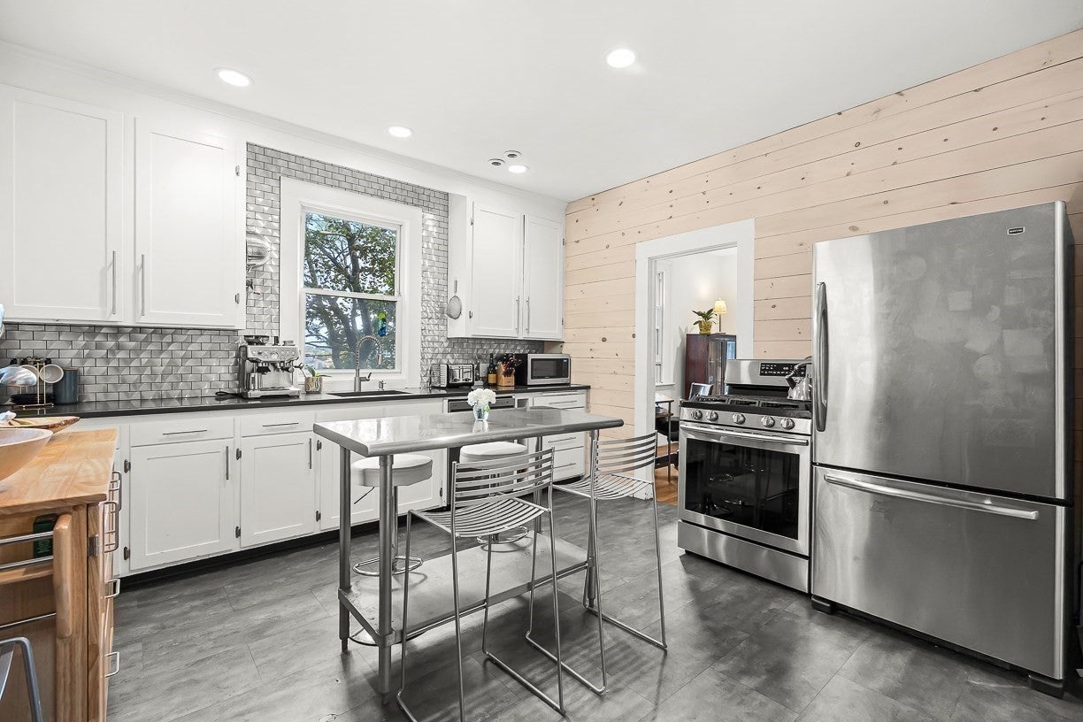 103 Newtonville Avenue, Newton, MA, 103 Newtonville Avenue, Newton, MA Photo #3