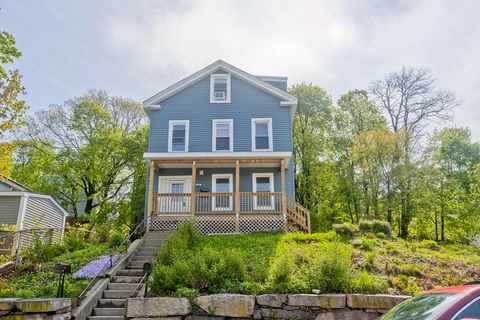 107 Eastern Ave Worcester MA 01605