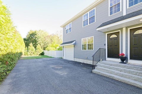 Photo of 1 Glen St #B, Framingham, MA 01702 (MLS # 73547720)