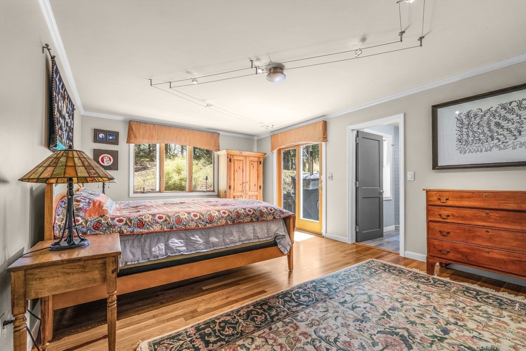 156 Duck Hill Rd, Duxbury, MA Photo #8