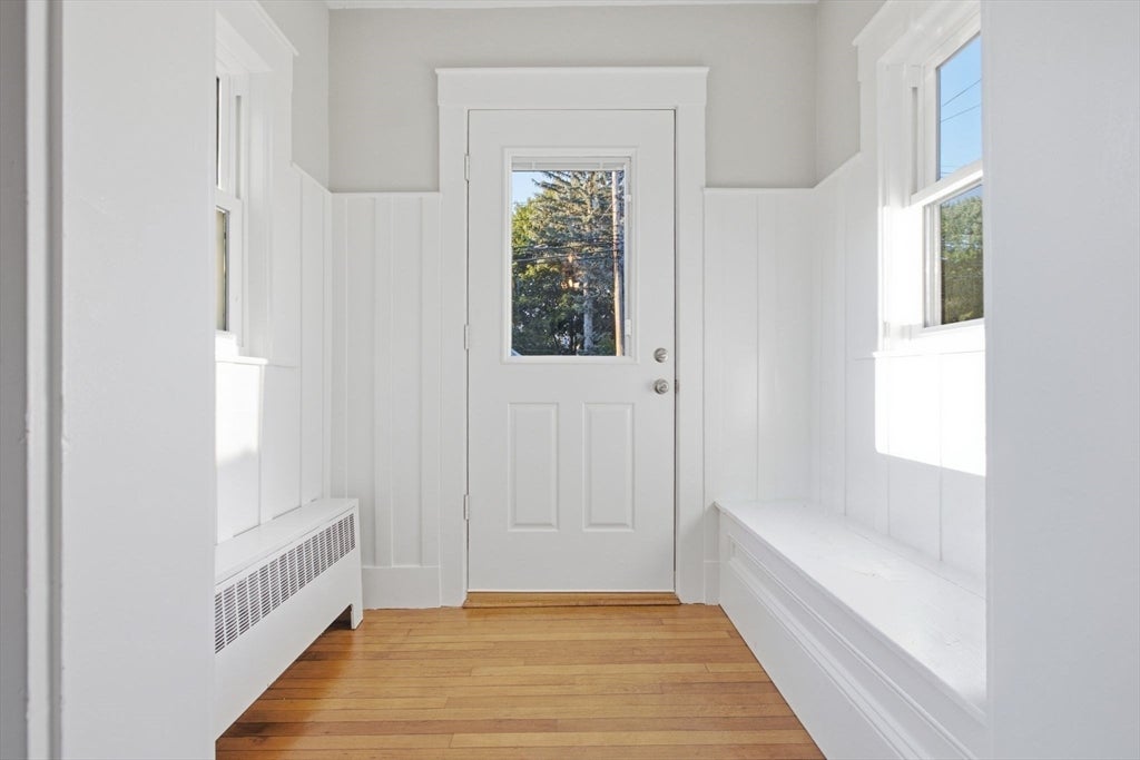 1174 Franklin St, Stoneham, MA Photo #11