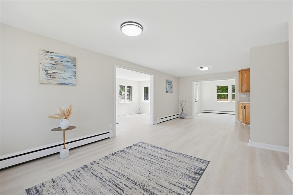 6 Almond Dr