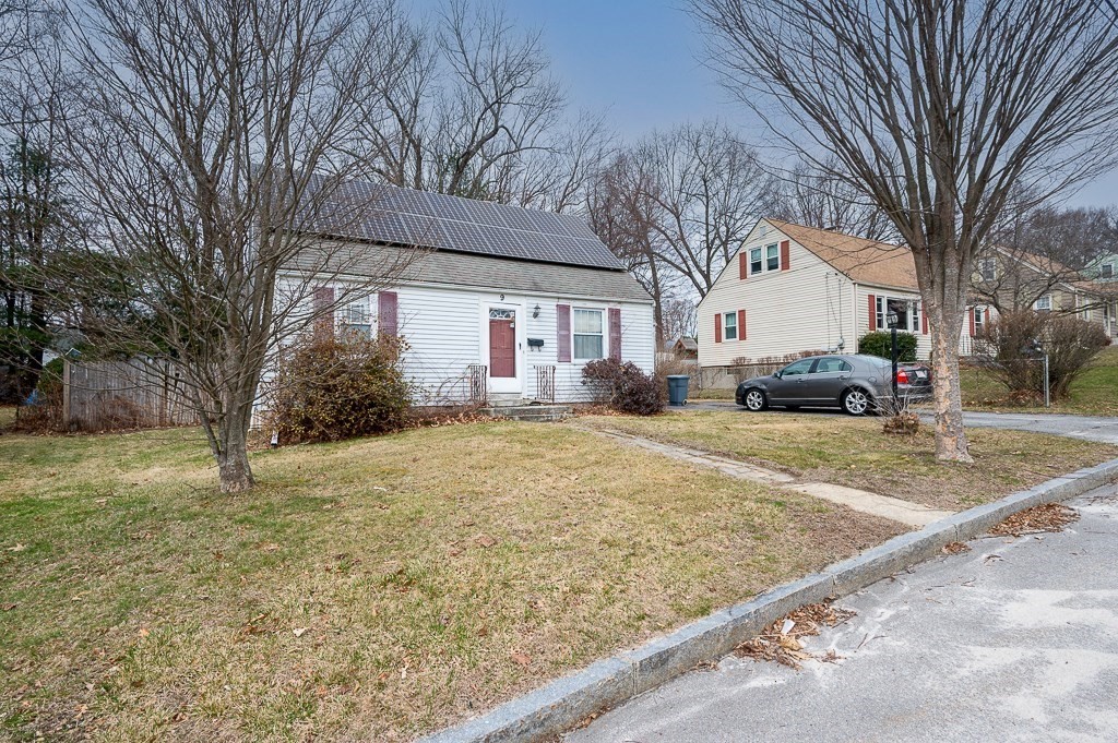 9 Claridge Rd