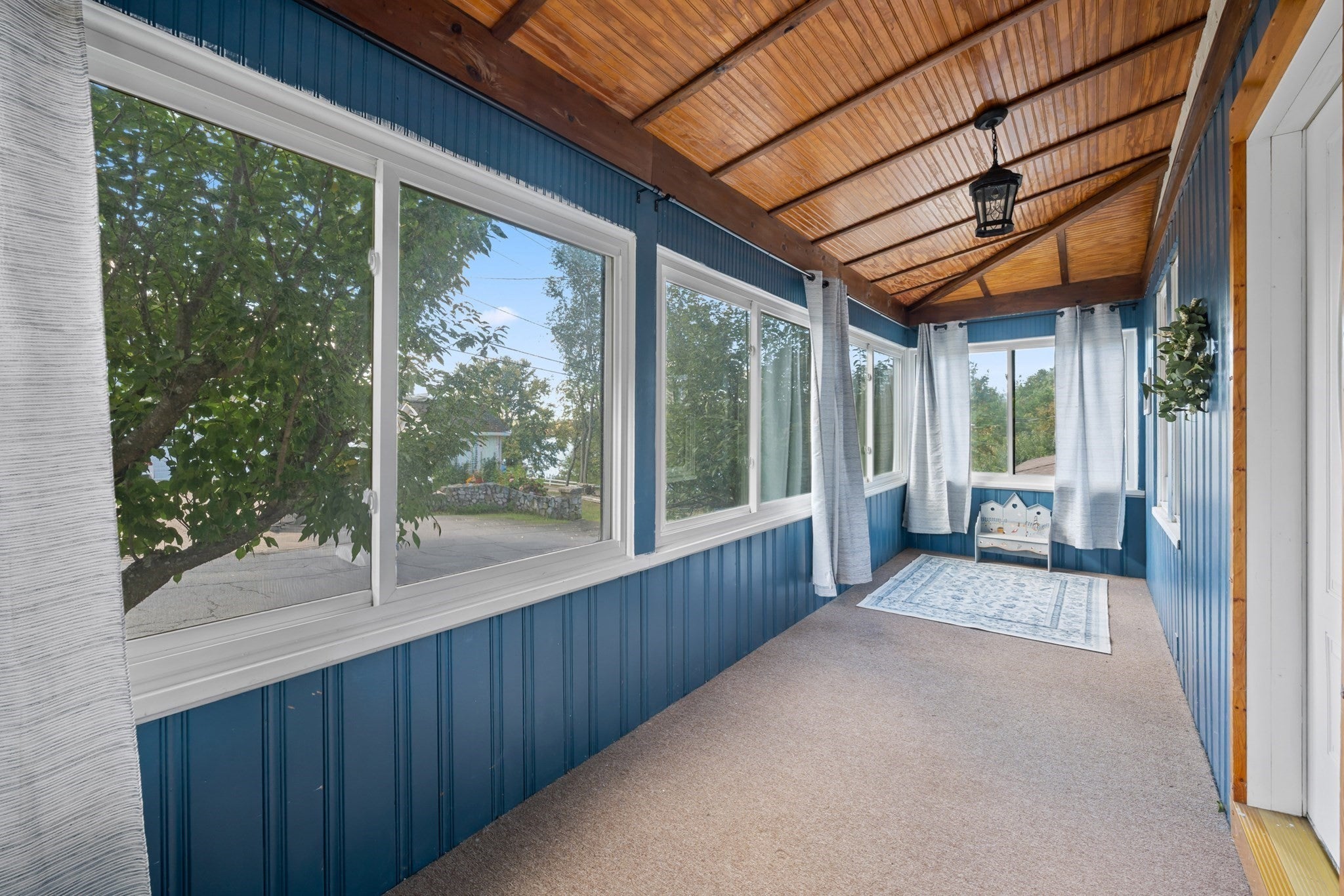 26 New Harbor Road, Clinton, MA, 26 New Harbor Road, Clinton, MA Photo #4