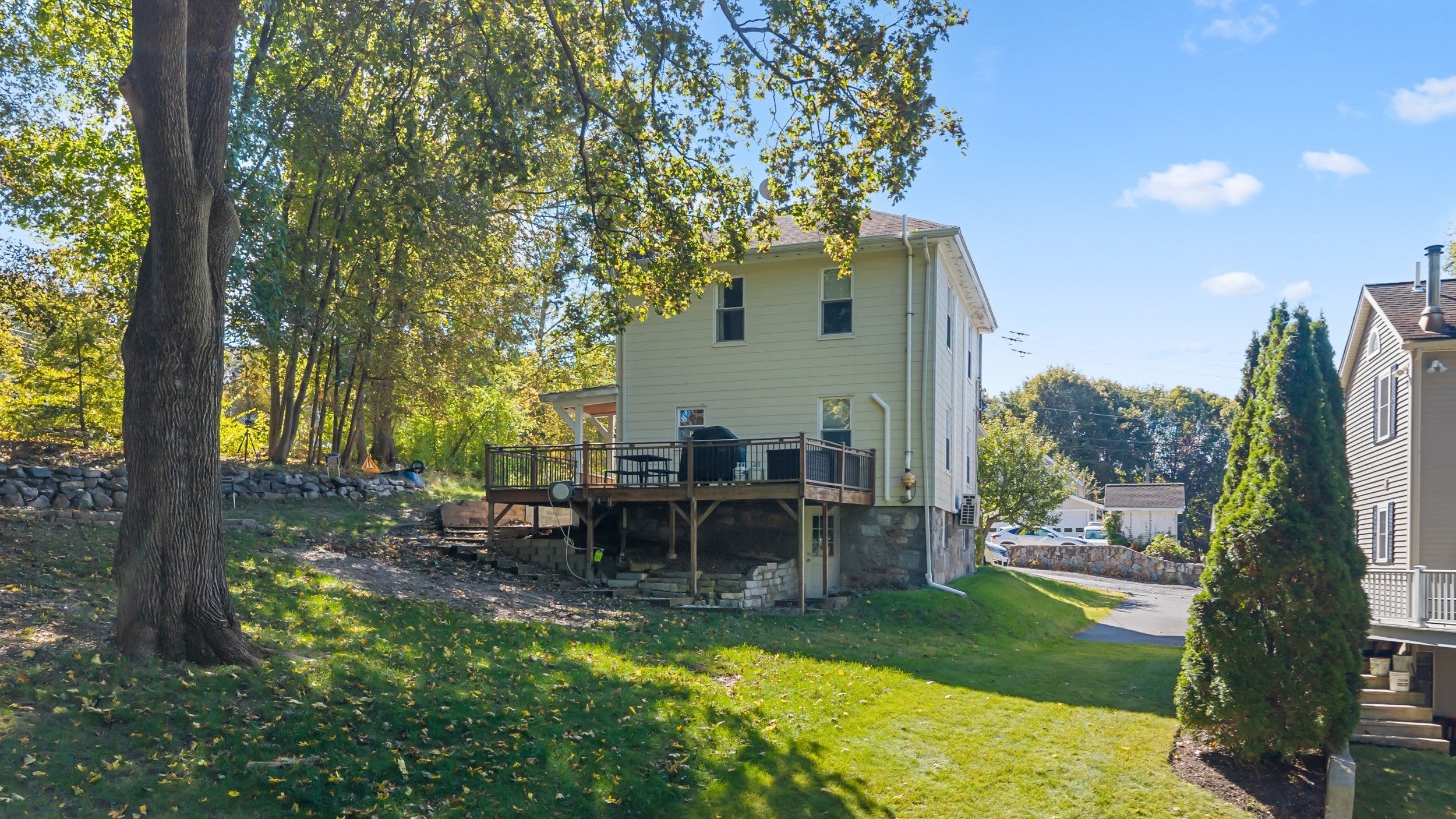 26 New Harbor Road, Clinton, MA, 26 New Harbor Road, Clinton, MA Photo #28