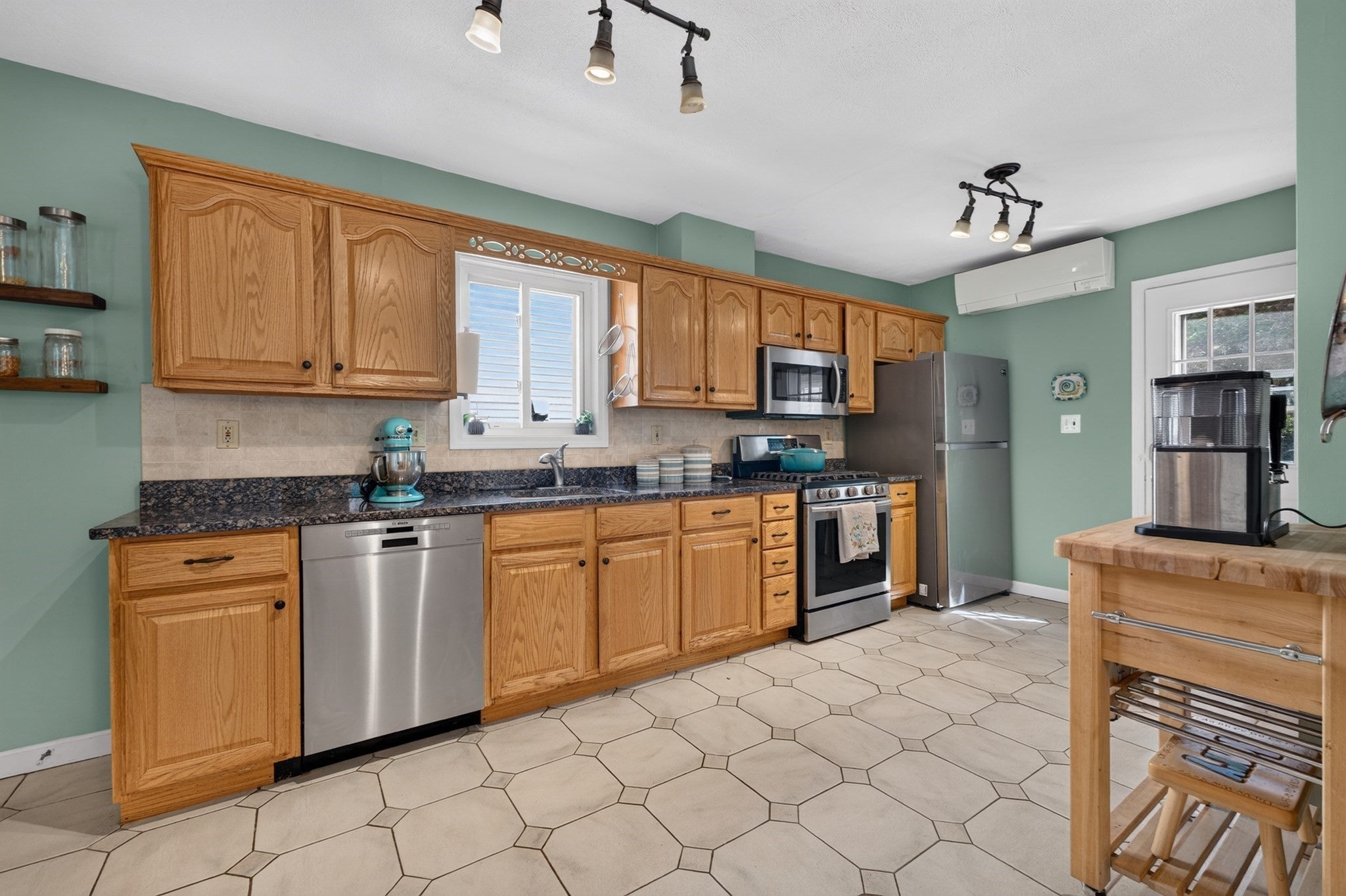 15 Draper St, Medford, MA, 15 Draper St, Medford, MA Photo #8